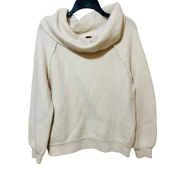 Free People Sweaters - FREE PEOPLE ivory wool blend oversized fuzzy cowl neck sweater size Medium